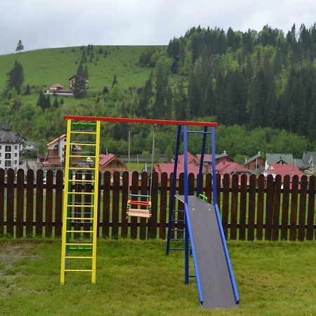 Panskyi Kut Villa Bukovel Bagian luar foto