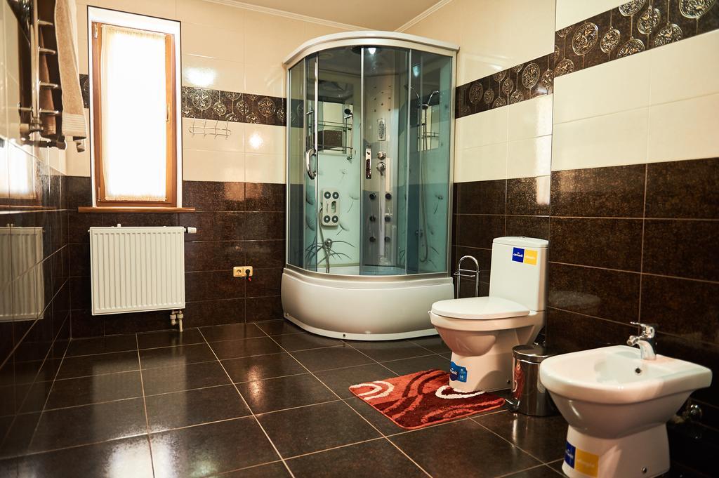 Panskyi Kut Villa Bukovel Bagian luar foto